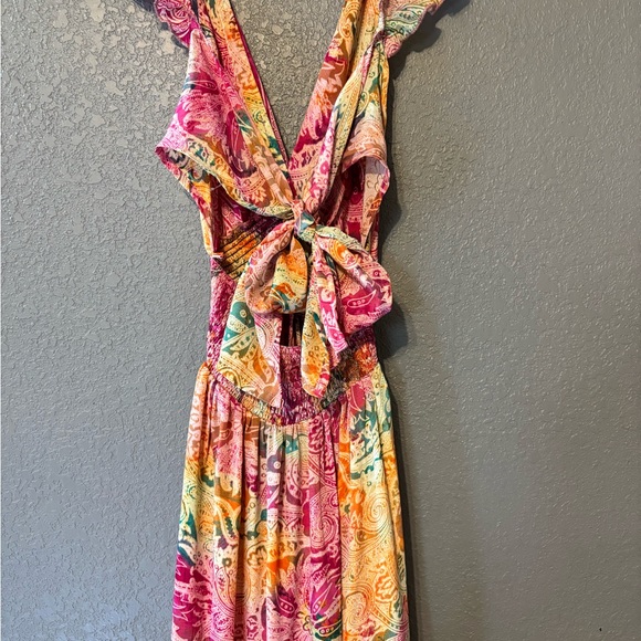 Elegant Pink Floral Maxi Dress - Picture 3 of 6